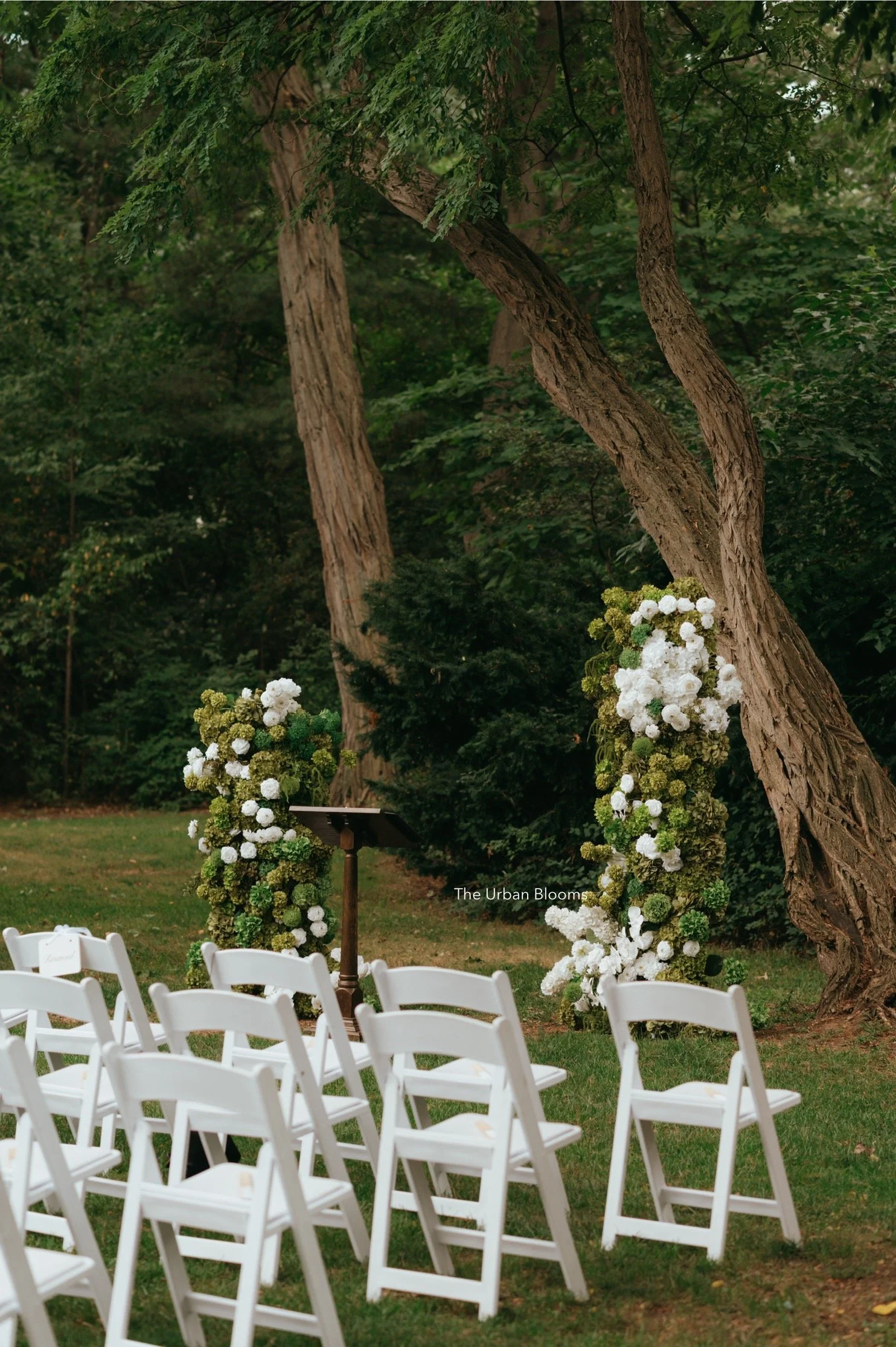Faux hydrangea pillars